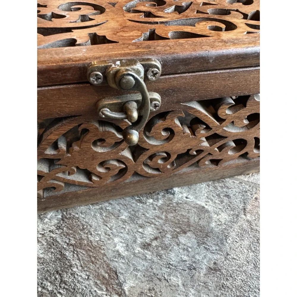 1990s Maitland Smith‎ Hand Carved Teak Box Rare Vintage Art Piece Jewelry OOAK